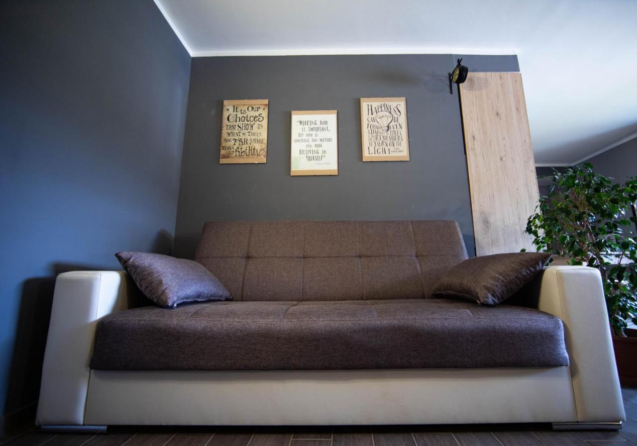 Villafranca Piemonte Binario 9 3/4 B&B 외부 사진